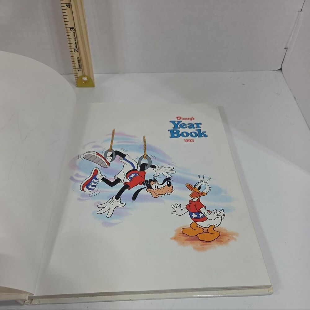 Disney Books - Picture 3 of 8